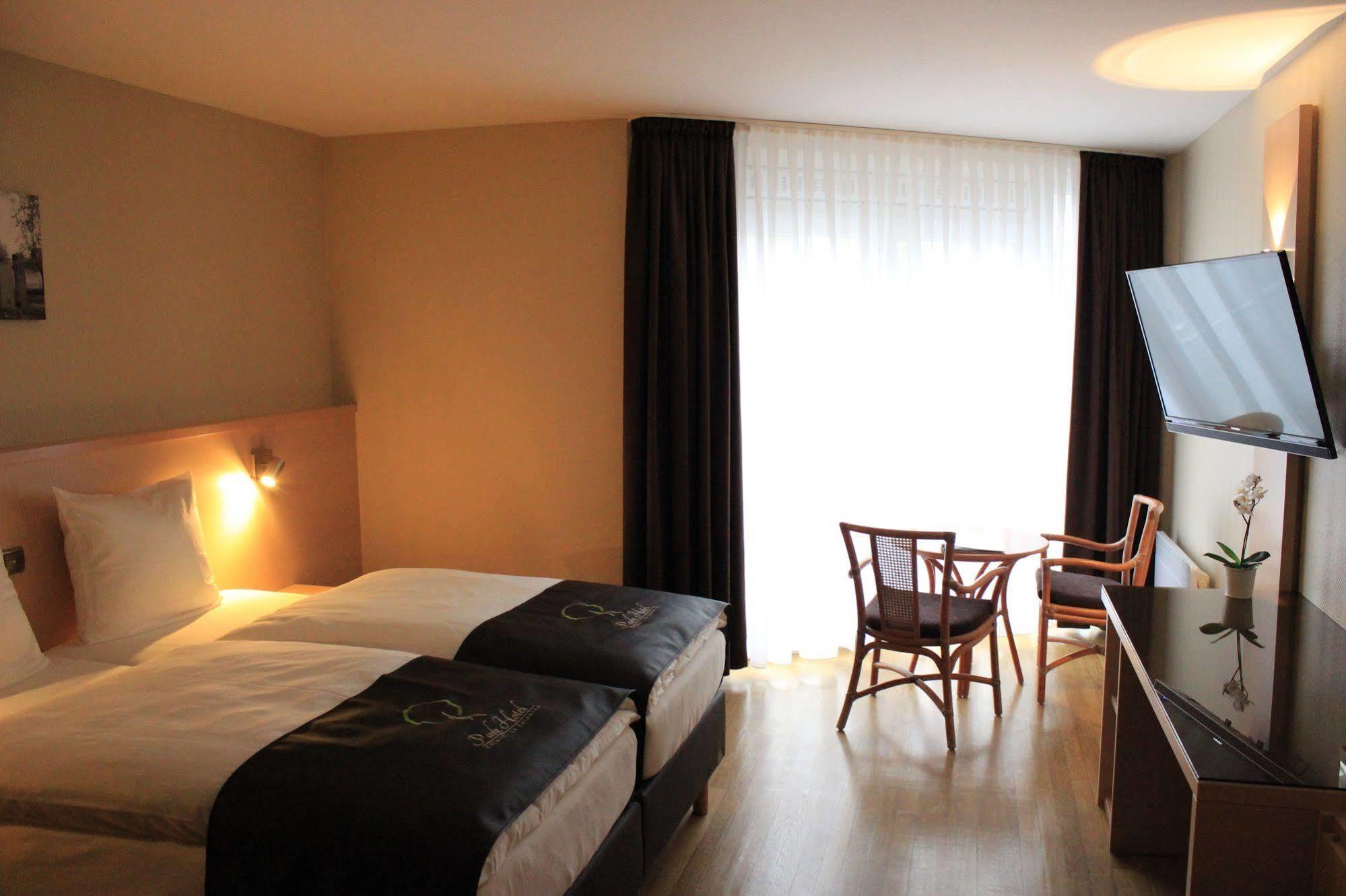 Park Hotel Kelmis Екстер'єр фото