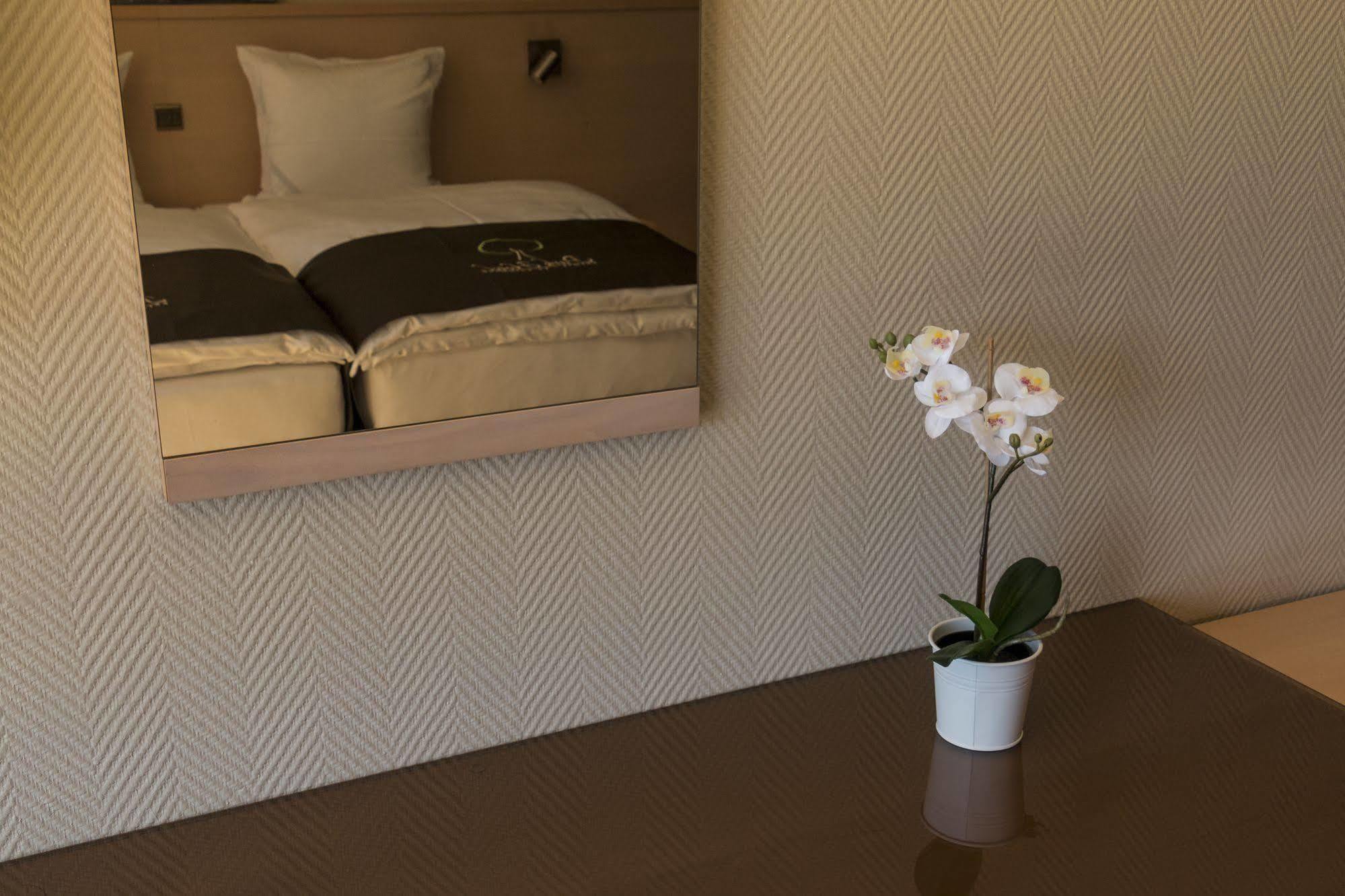 Park Hotel Kelmis Екстер'єр фото