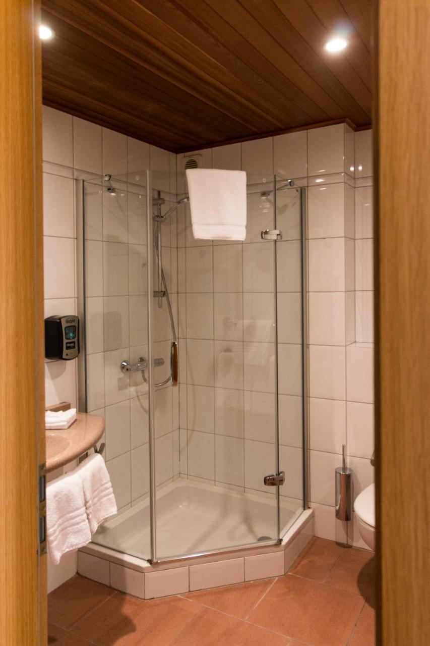 Park Hotel Kelmis Екстер'єр фото