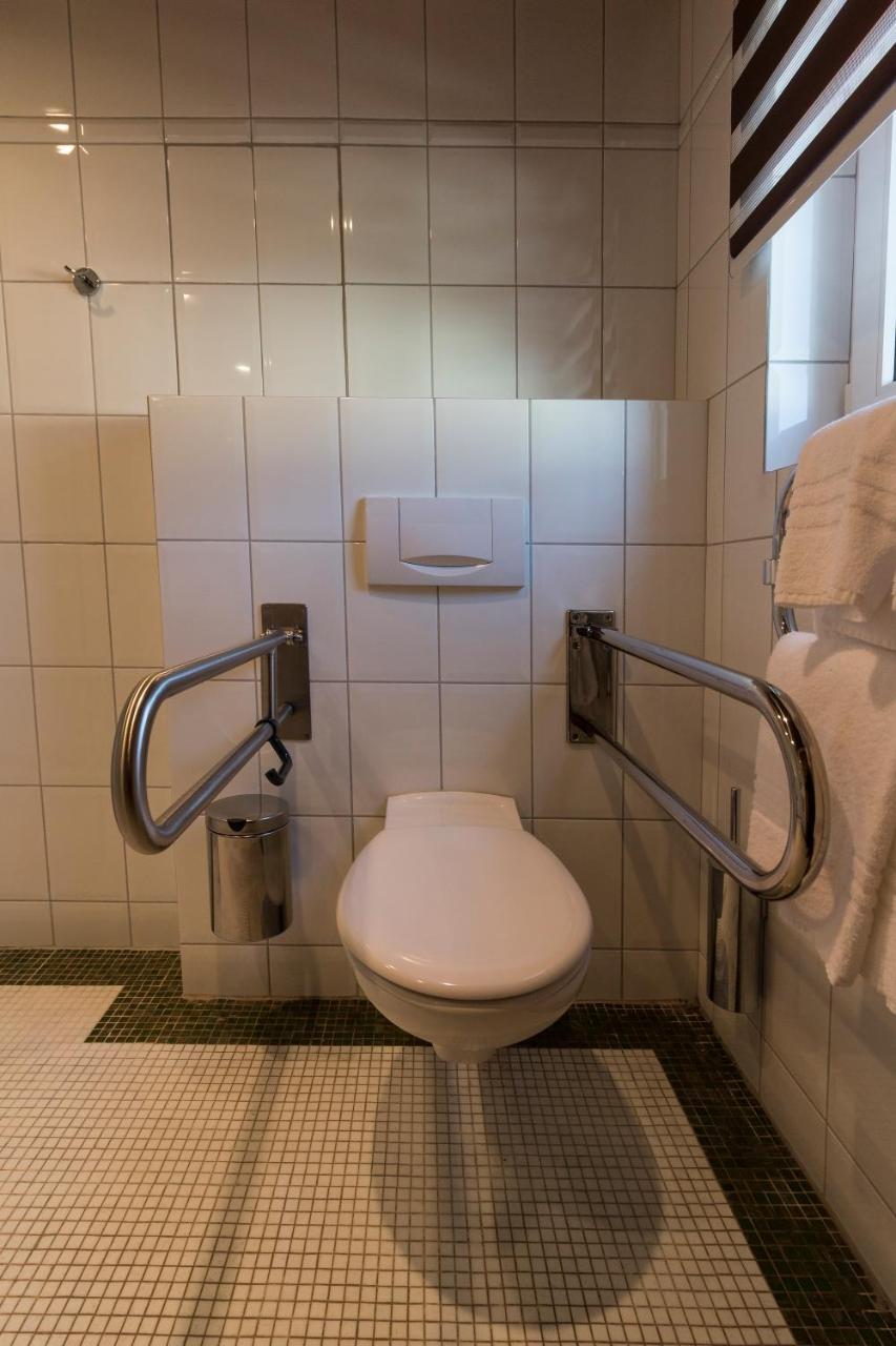 Park Hotel Kelmis Екстер'єр фото